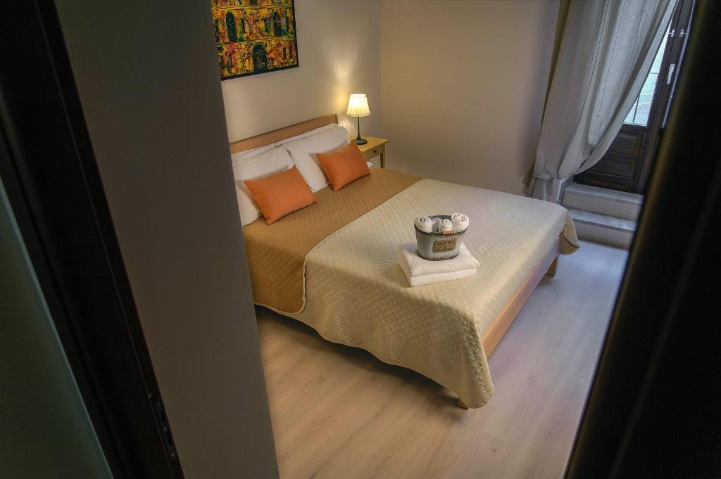 Posteľ alebo postele v izbe v ubytovaní Xenía B&B