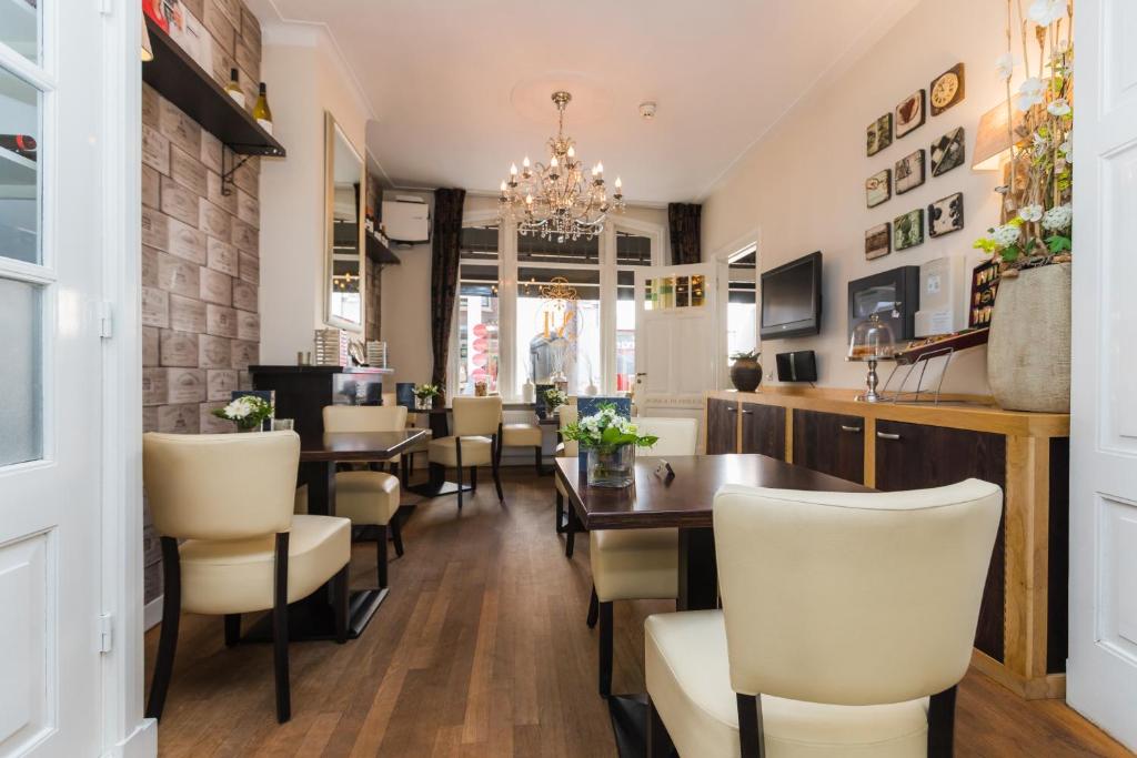 Posezení v ubytování Hotel Montfoort