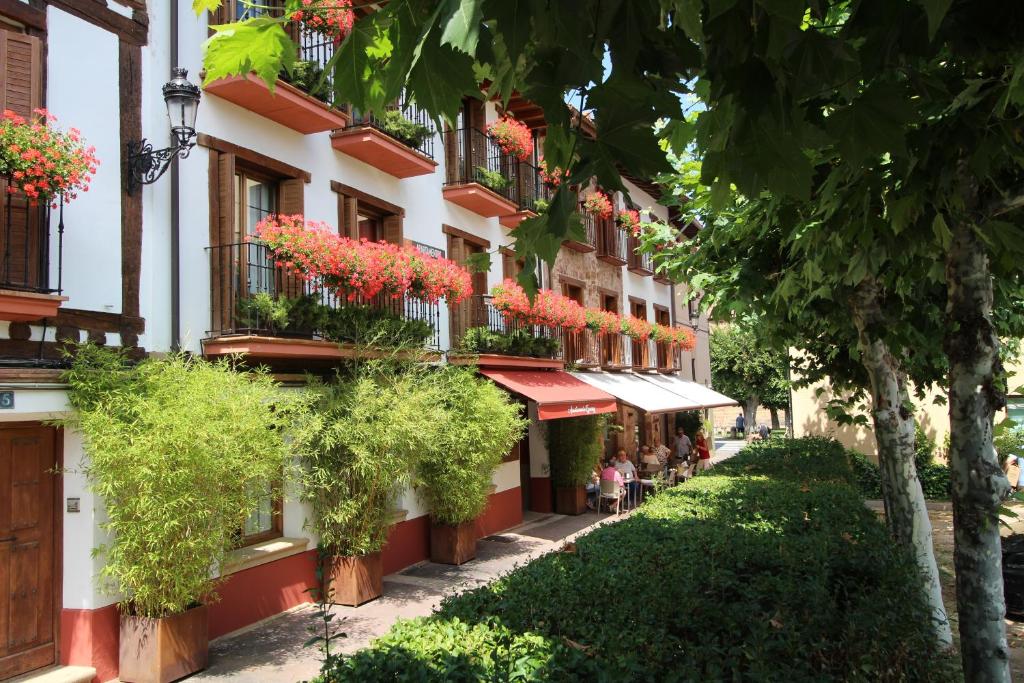 The building in which Az apartmant is located