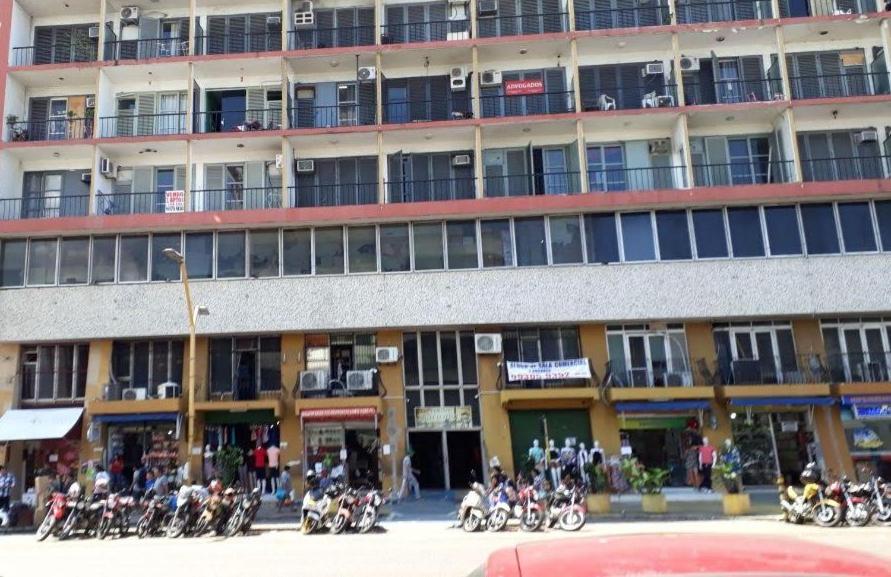  Apartamento Edificio Ajuricaba