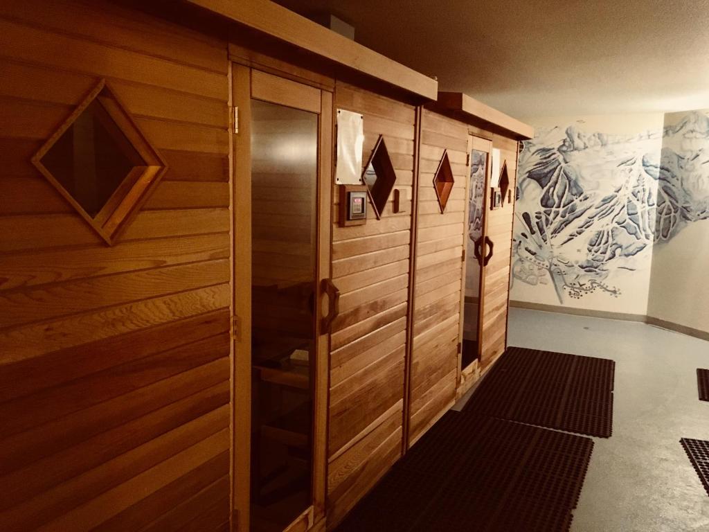 Fotografie z fotogalerie ubytování Timberline Lodge by StayIn v destinaci Fernie