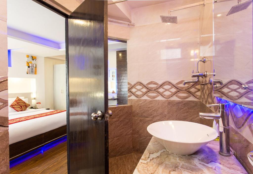 Koupelna v ubytování Avataar Kathmandu Hotel