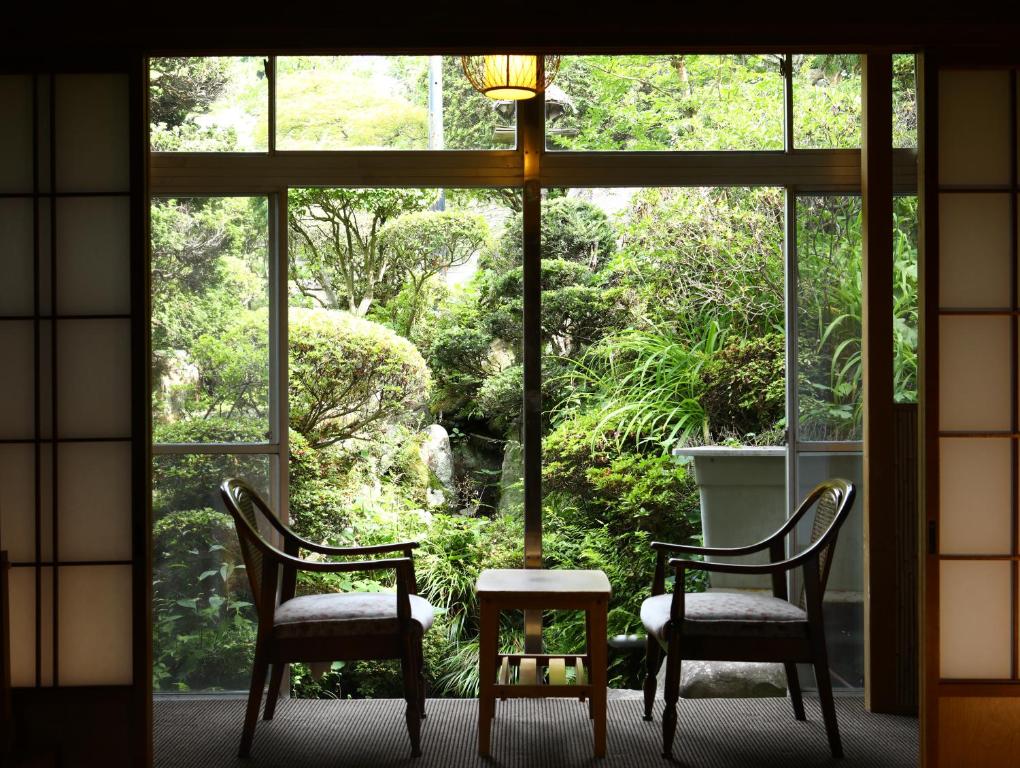 Zahrada ubytování Besshoonsen Nanjyo Ryokan