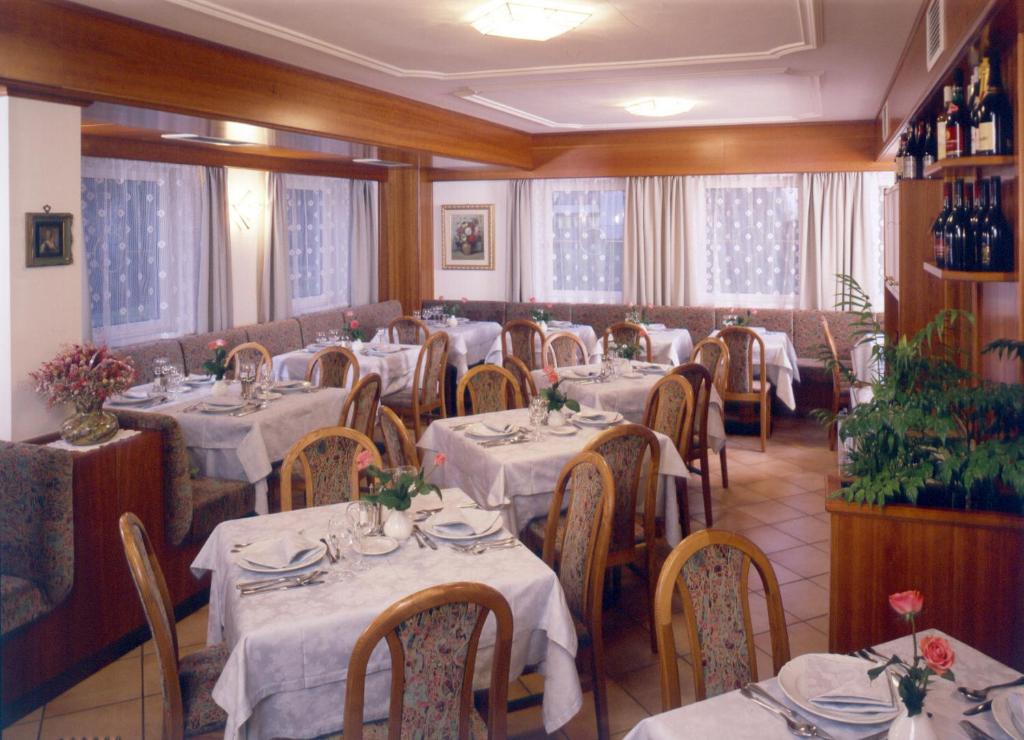Restaurace v ubytování Hotel Villa Mozart