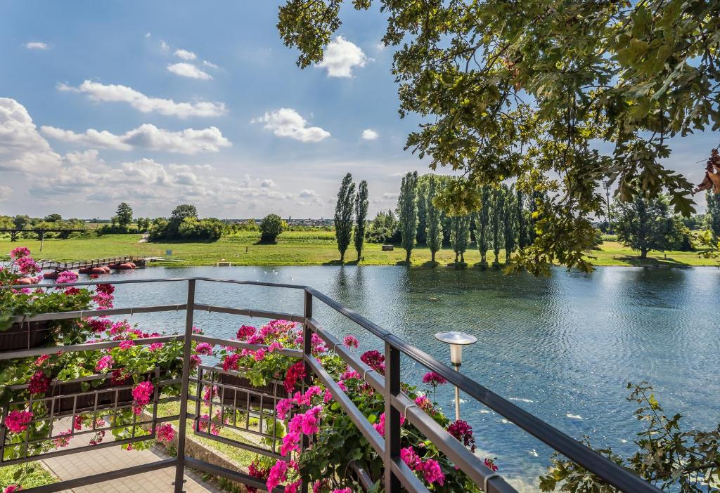Boutique Hotel Korana Srakovcic - Appartement Avec Vue Sur Lac