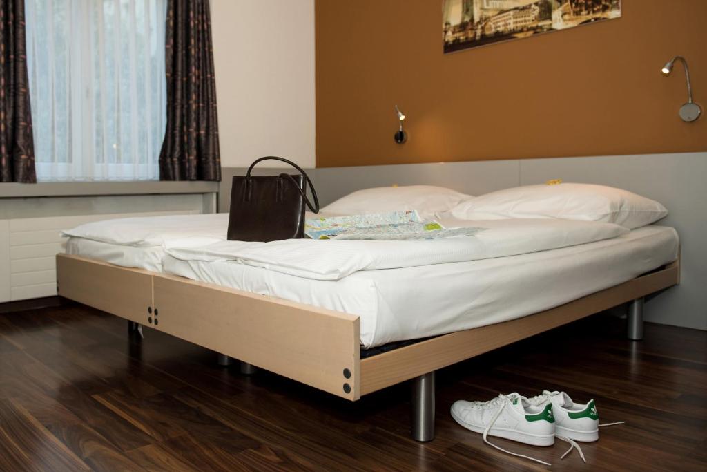 Alexander Guesthouse Zurich Old Town - Resim 16