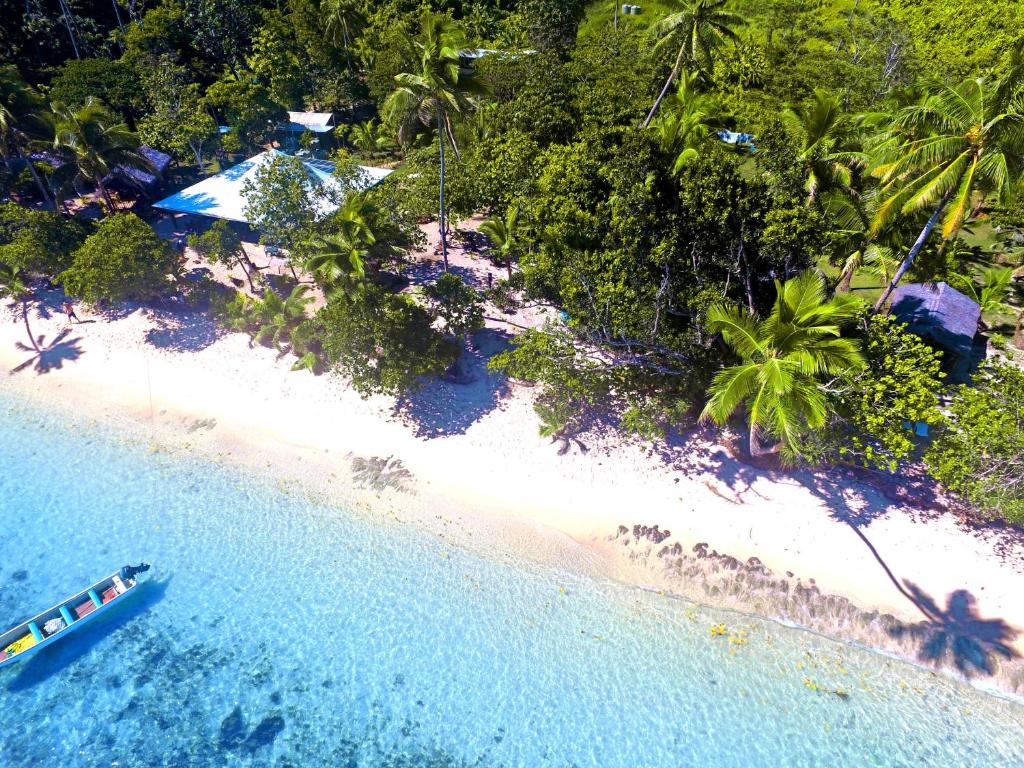 Maqai Beach Eco Resort dari pandangan mata burung