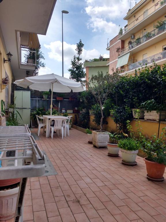Adrian House, Rome (updated prices 2025)