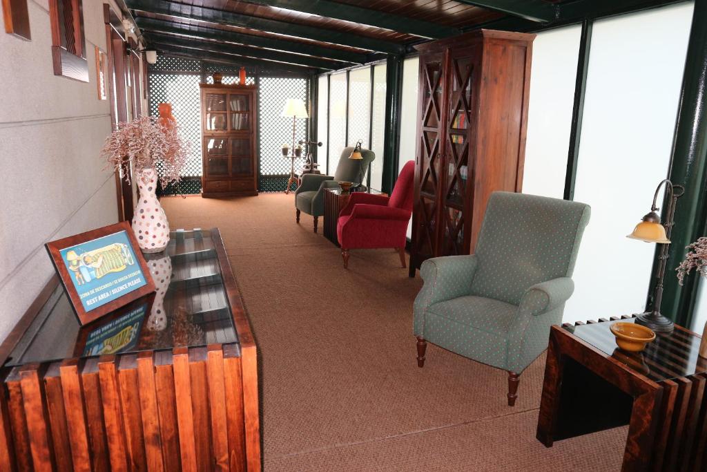 Posezení v ubytování Hotel Virxe da Cerca by Pousadas de Compostela