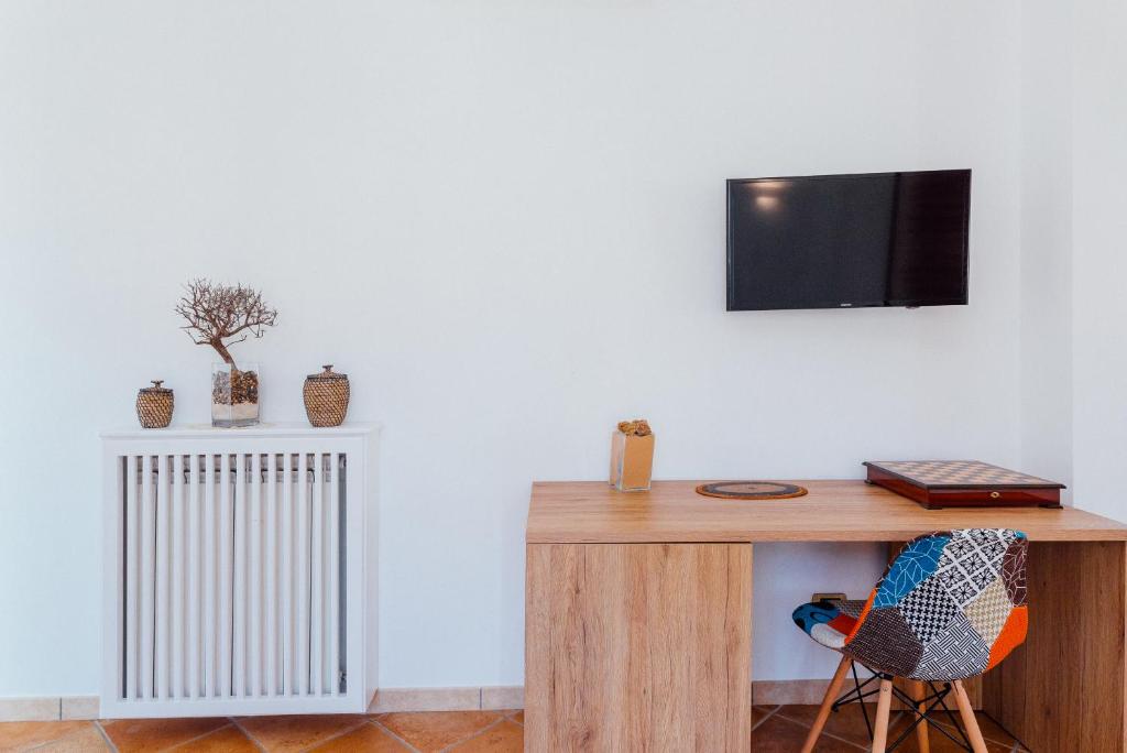 TV a/nebo společenská místnost v ubytování Vista Mare B&B