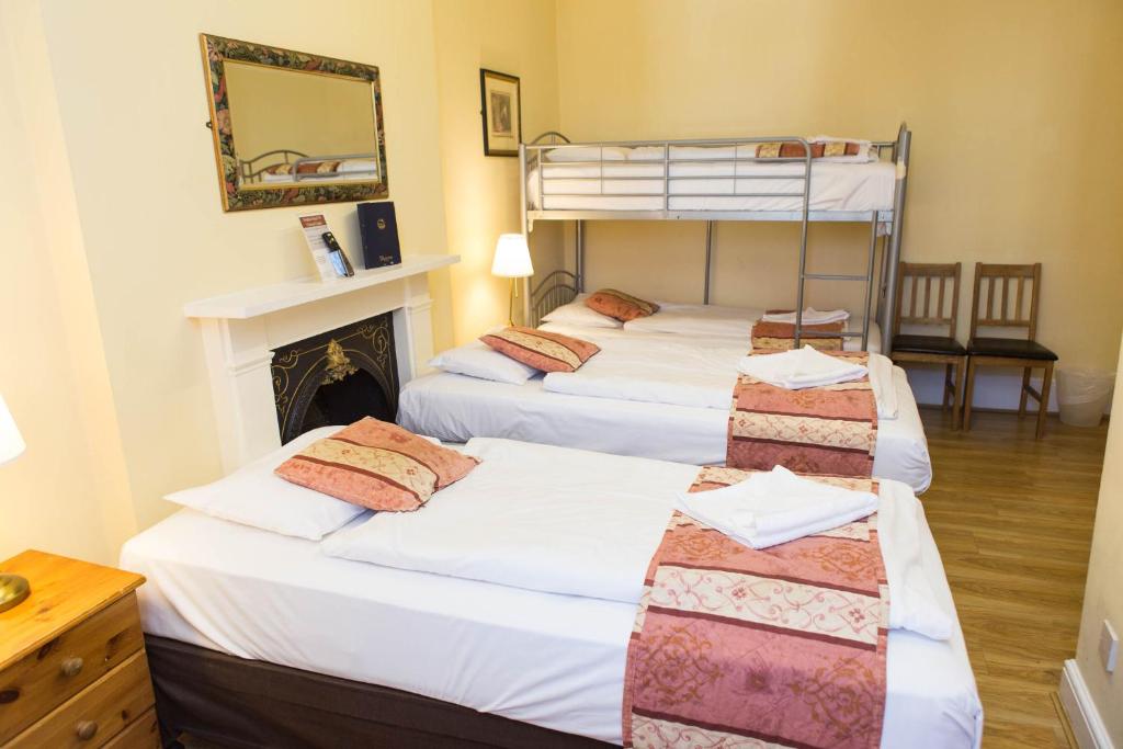 Dolphin Hotel - Resim 22