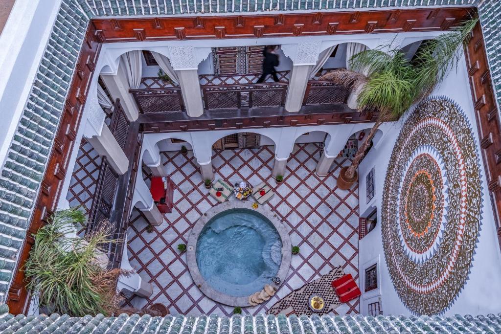 Bazén v ubytování Riad Safran et Cannelle & Spa nebo v jeho okolí