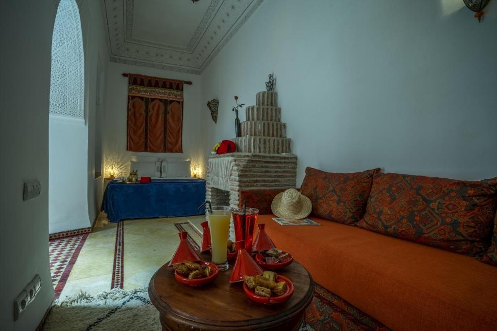 Posezení v ubytování Riad Safran et Cannelle & Spa