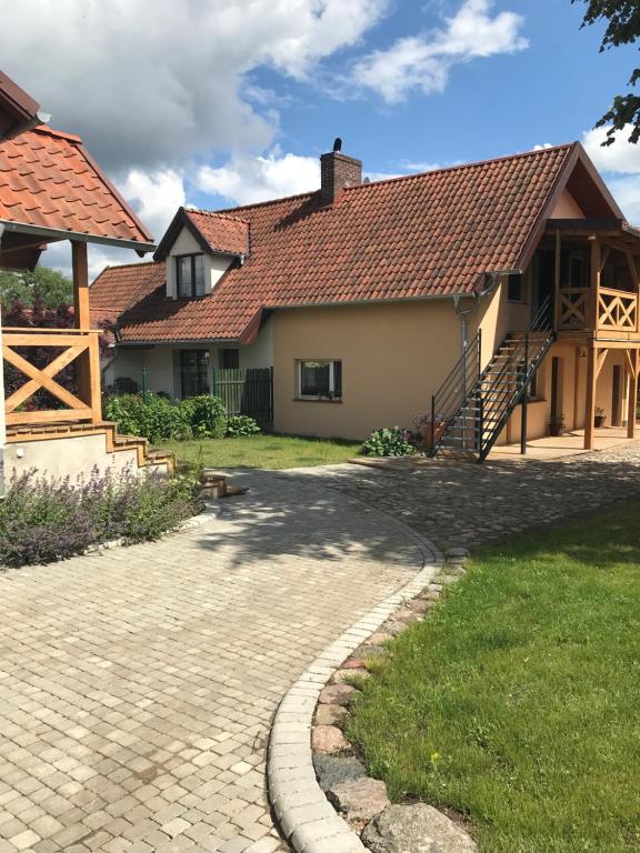 Gawramaszki - Apartamenty i Pokoje Gościnne - Housity