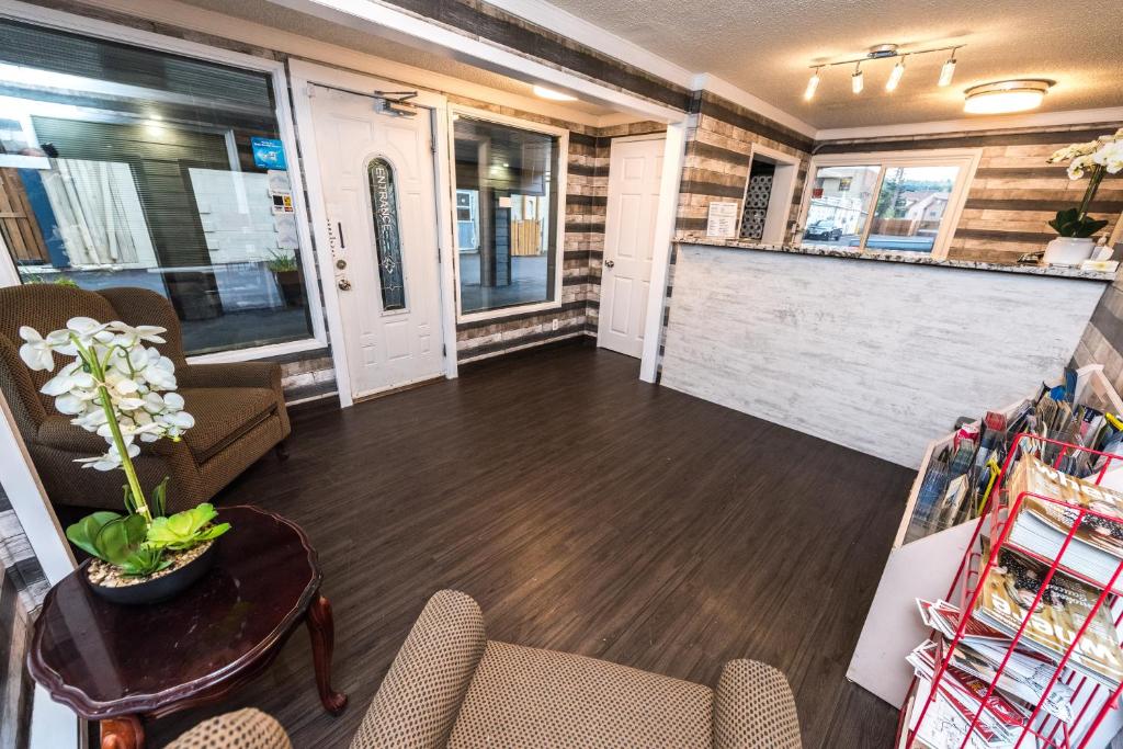 Kuchyň nebo kuchyňský kout v ubytování Olympia Lodge