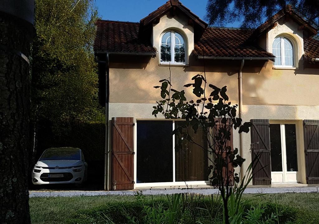 Suite indépendante de 66m2 tout confort et calme - 一卧室房屋