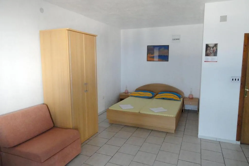 Studio Businci 11232c, Trogir, Croaţia