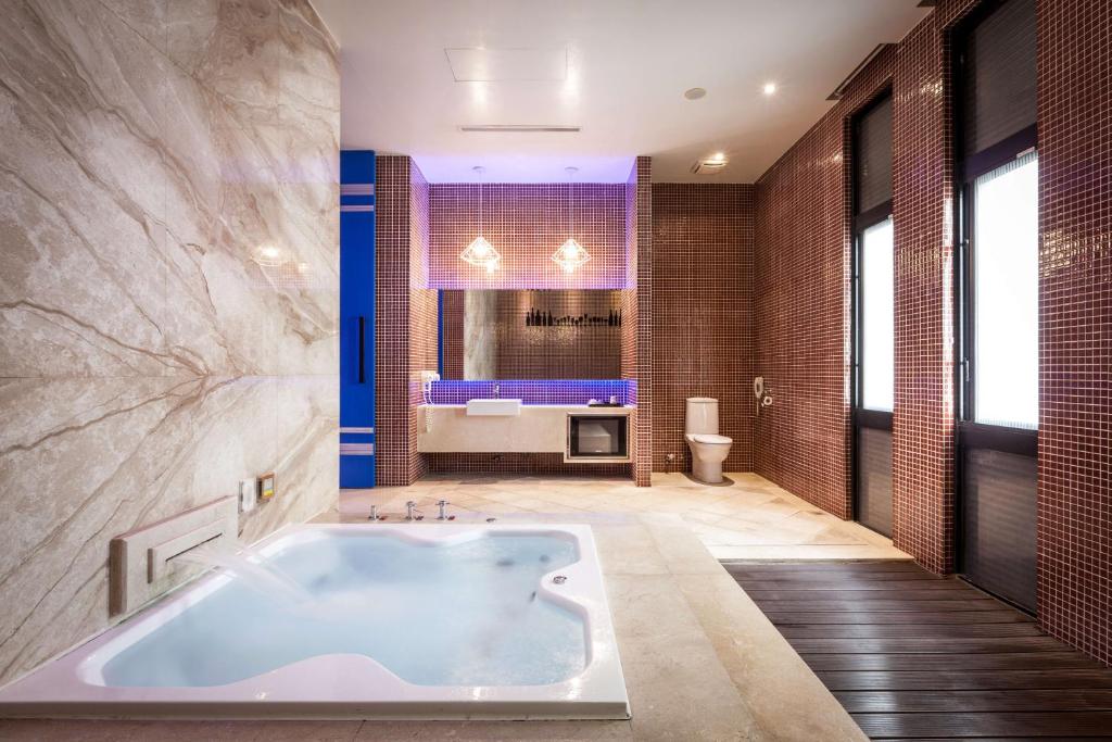 Koupelna v ubytování Ouwei Motel
