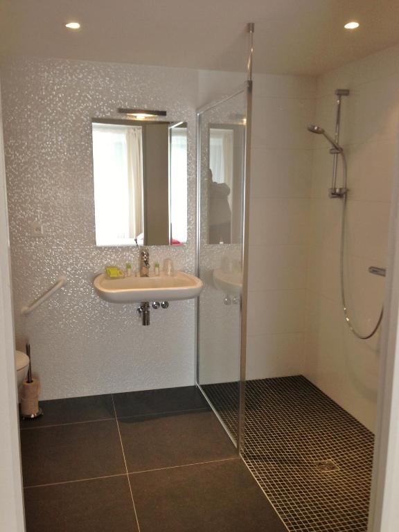Hotel Au Marais - Deluxe Zweibettzimmer Mit Flussblick