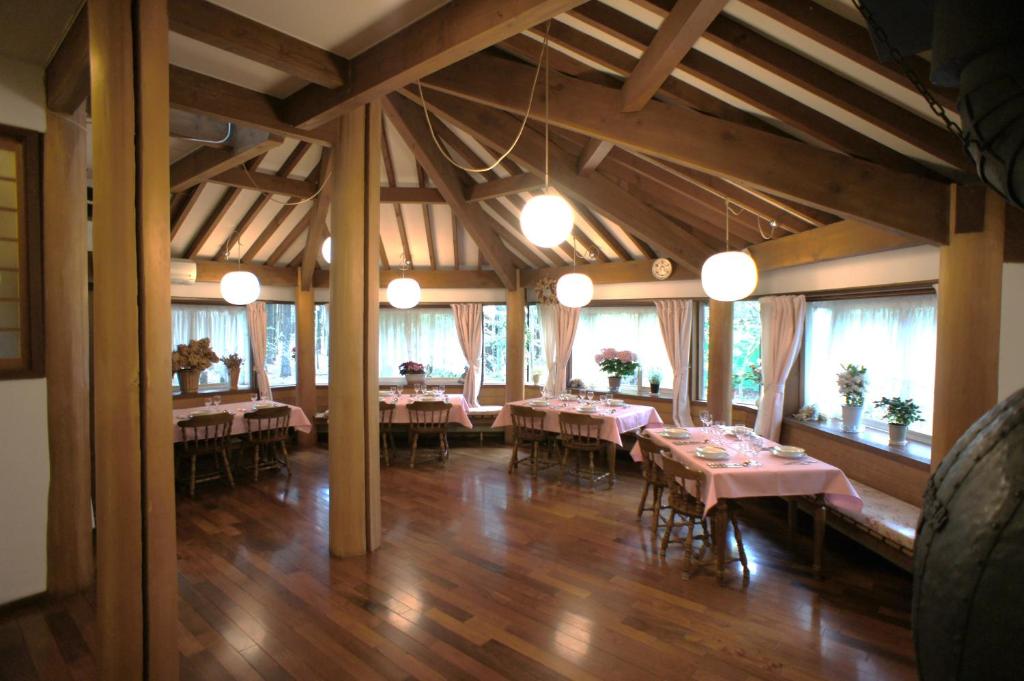 Restaurace v ubytování Pension Candytuft