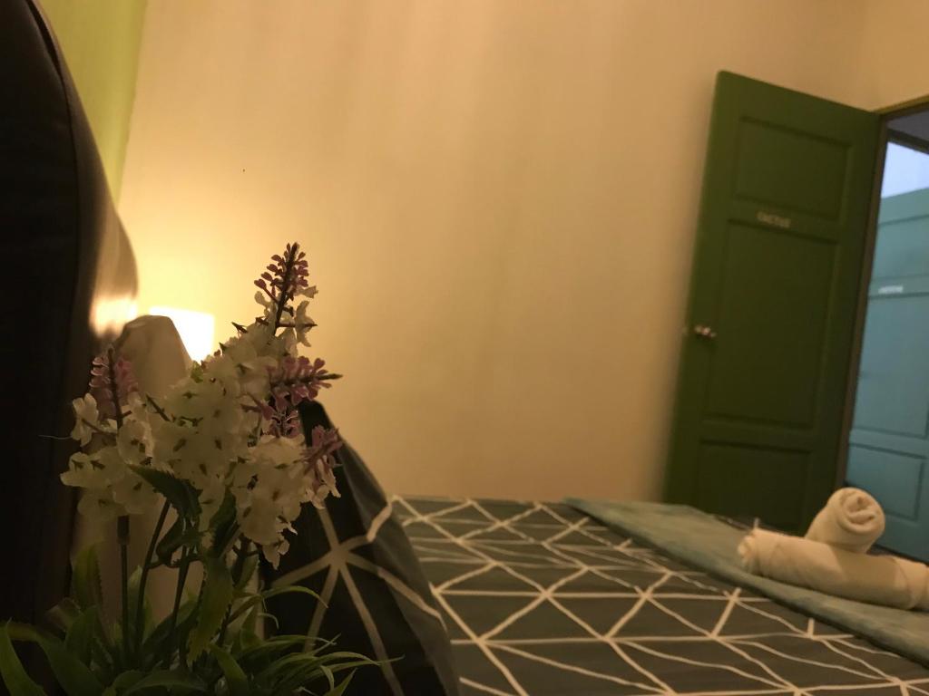 Voodi või voodid majutusasutuse Check In Lodge toas