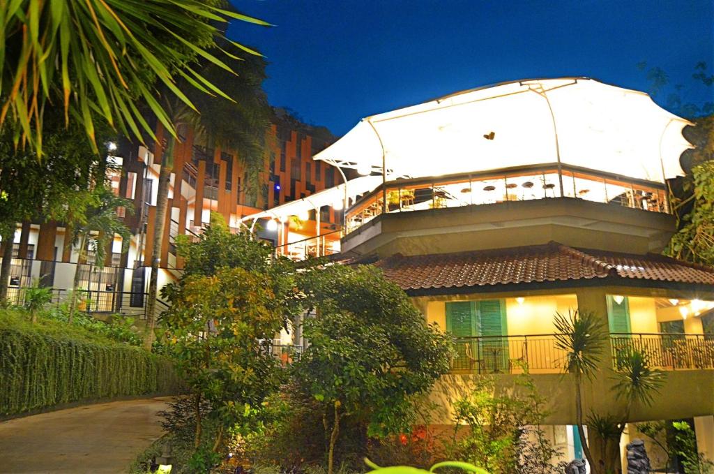 Budova, kde se hotel nachází