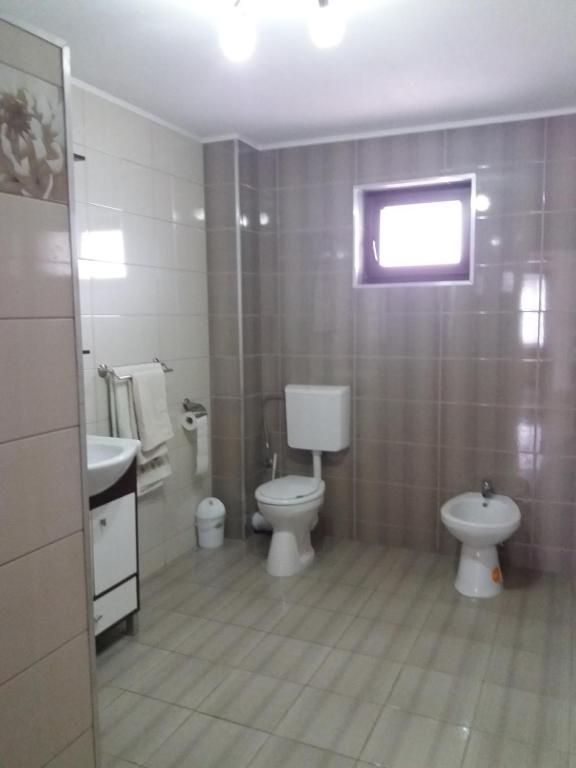 Koupelna v ubytování Vila Aloman