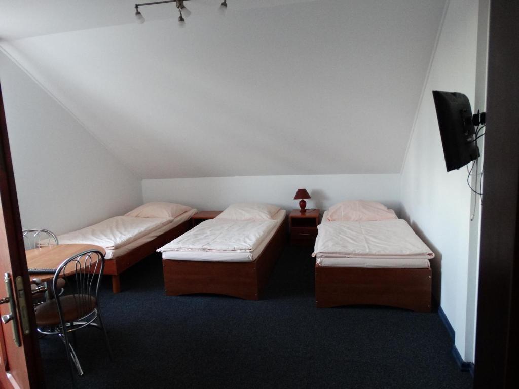 Białe Wzgórze - Habitación Triple Con Baño