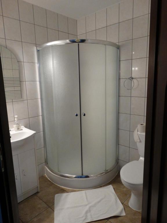 Białe Wzgórze - Habitación Doble Con Baño Privado
