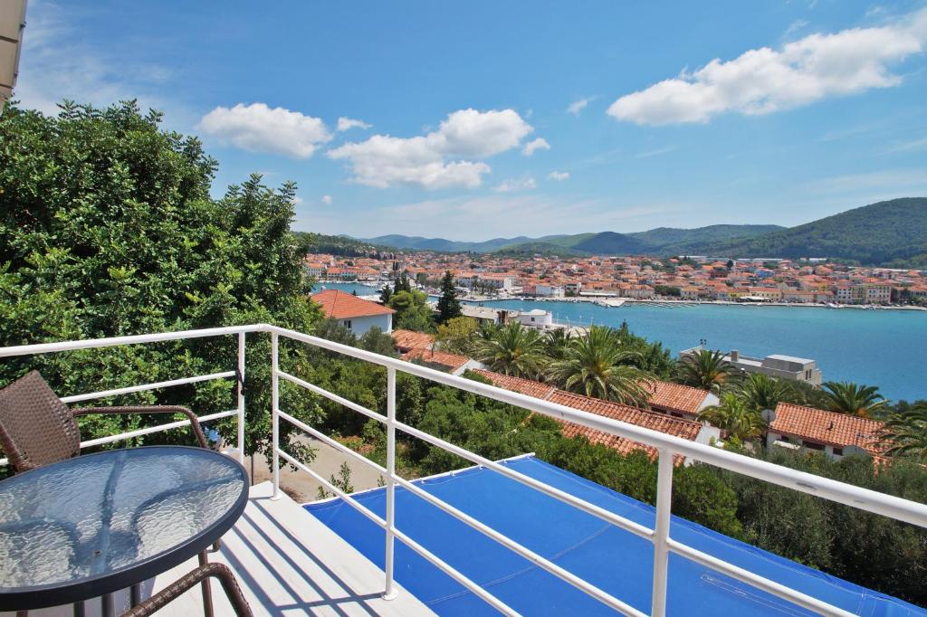 Příroda nedaleko apartmánu