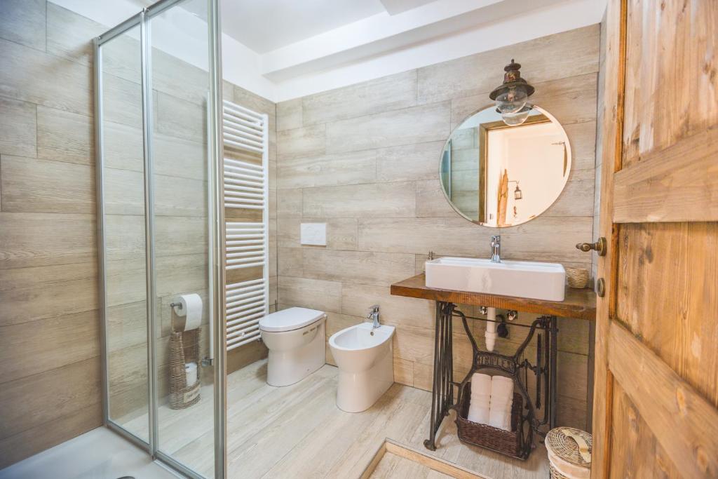 Koupelna v ubytování B&B Il Folletto del Lago