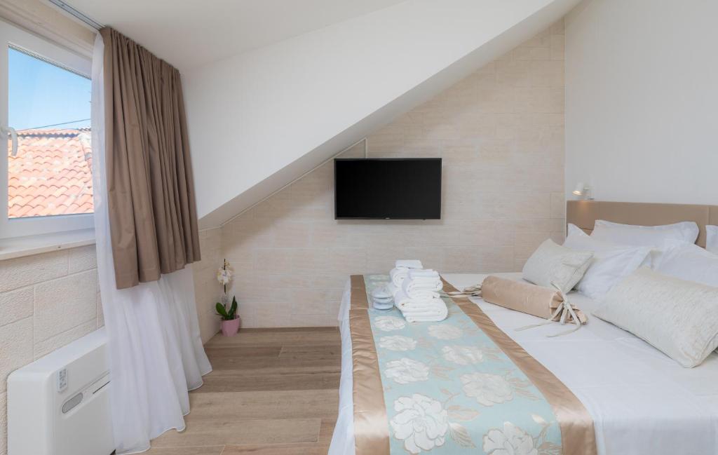 Mediterra Residence - 6