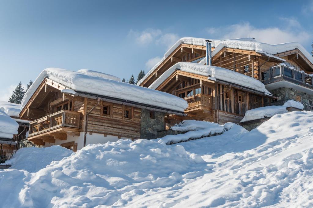 Promi Alm Flachau - Luxus Chalets talvel
