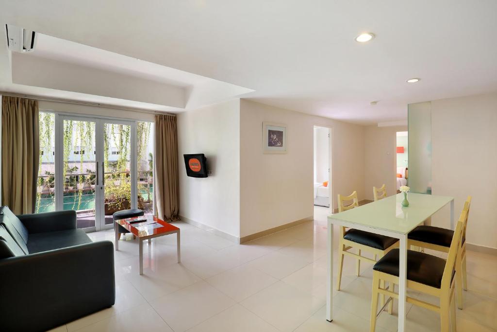 Posezení v ubytování HARRIS Hotel & Residences Riverview Kuta, Bali