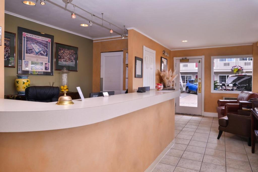 Fotografie z fotogalerie ubytování Campus Inn & Suites Eugene Downtown v destinaci Eugene