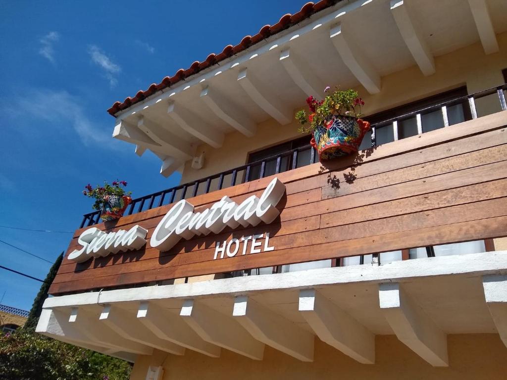 Sierra Central Hotel