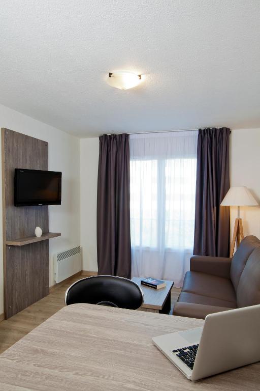 Séjours & Affaires Reims Clairmarais - Resim 5