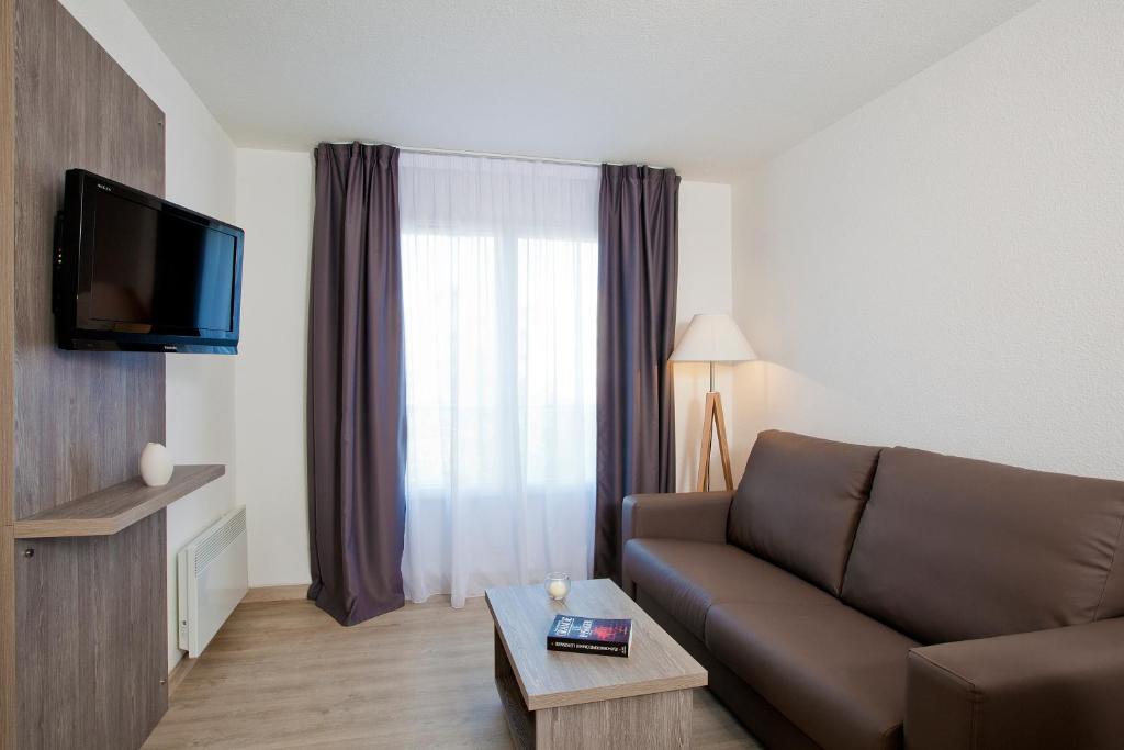 Séjours & Affaires Reims Clairmarais - Resim 21