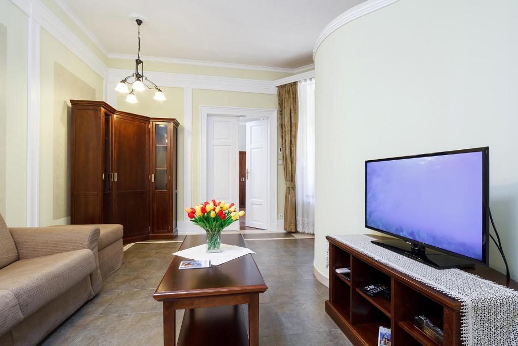 Elegant Apartments - 8