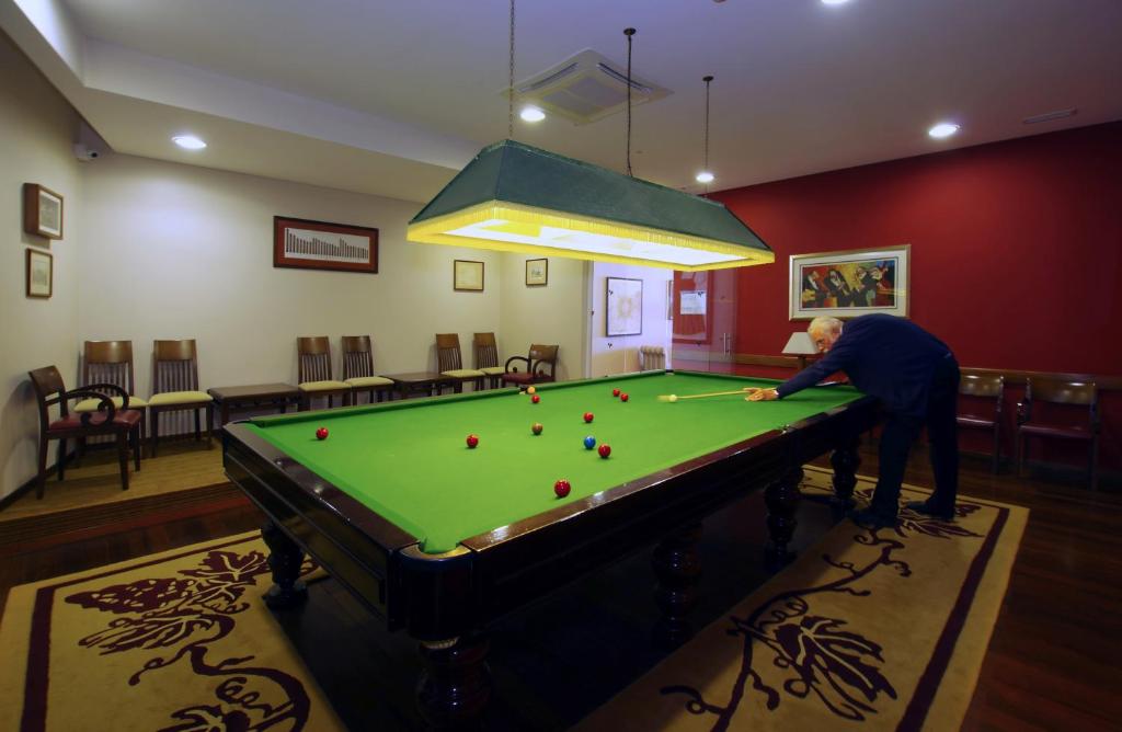 Biliár nebo kulečník v ubytování Village Cabo Girao