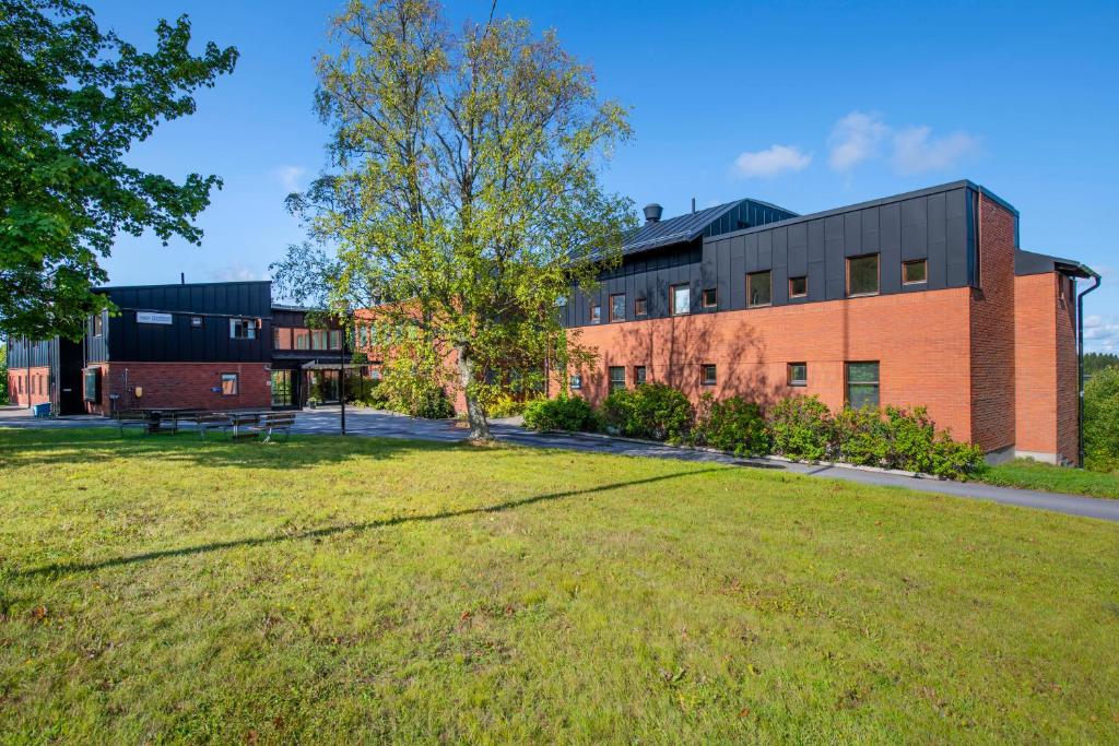 Zahrada ubytování Västerbacken Hotell & Konferens