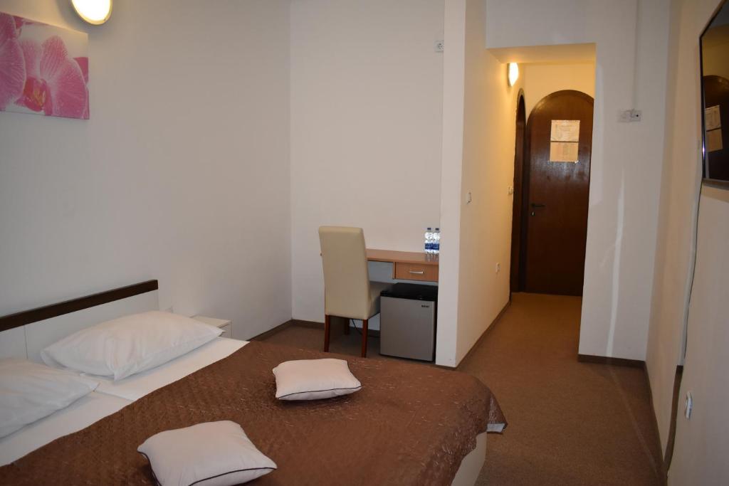 Pansion Ruža - Economy Double Room Without Balcony
