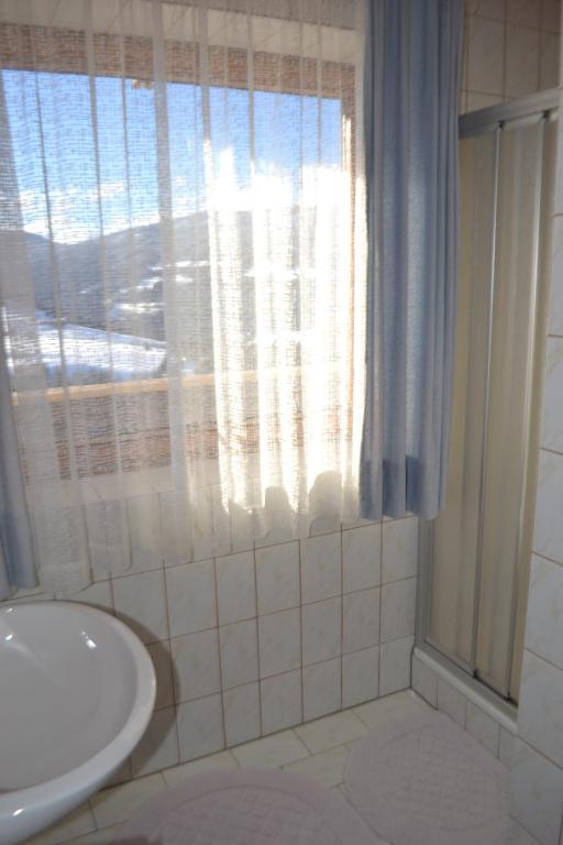 Kúpeľňa v ubytovaní Innviertler Berggasthof