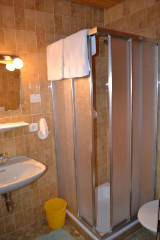 Kúpeľňa v ubytovaní Innviertler Berggasthof