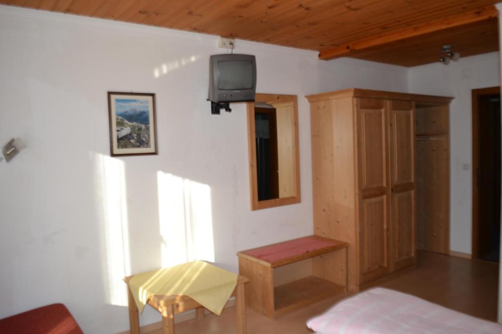 Posteľ alebo postele v izbe v ubytovaní Innviertler Berggasthof