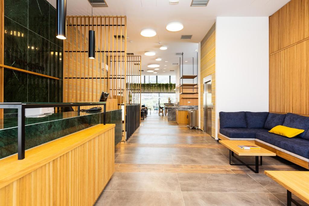 Posedenie v ubytovaní T Hotel Premium Suites