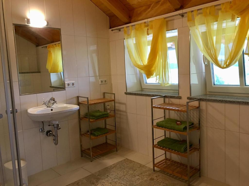 Koupelna v ubytování Ferienwohnungen Schlader