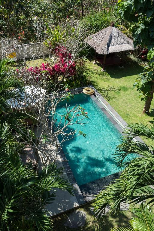 Villa Melasti Wardana - King Room With Balcony
