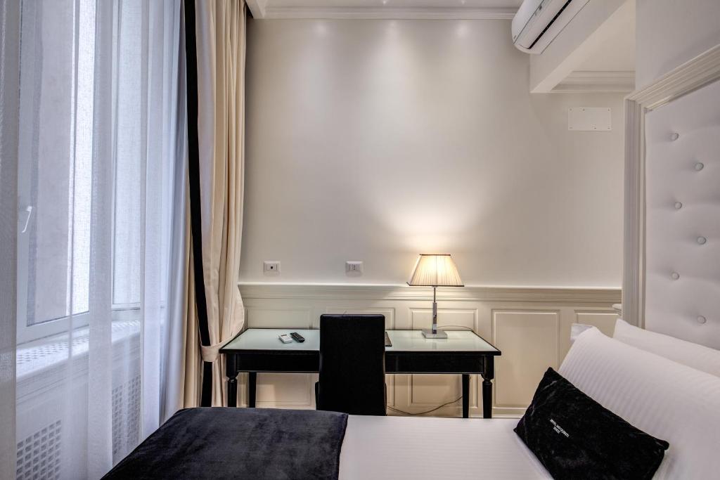 Hotel dei Quiriti Suite - Resim 21
