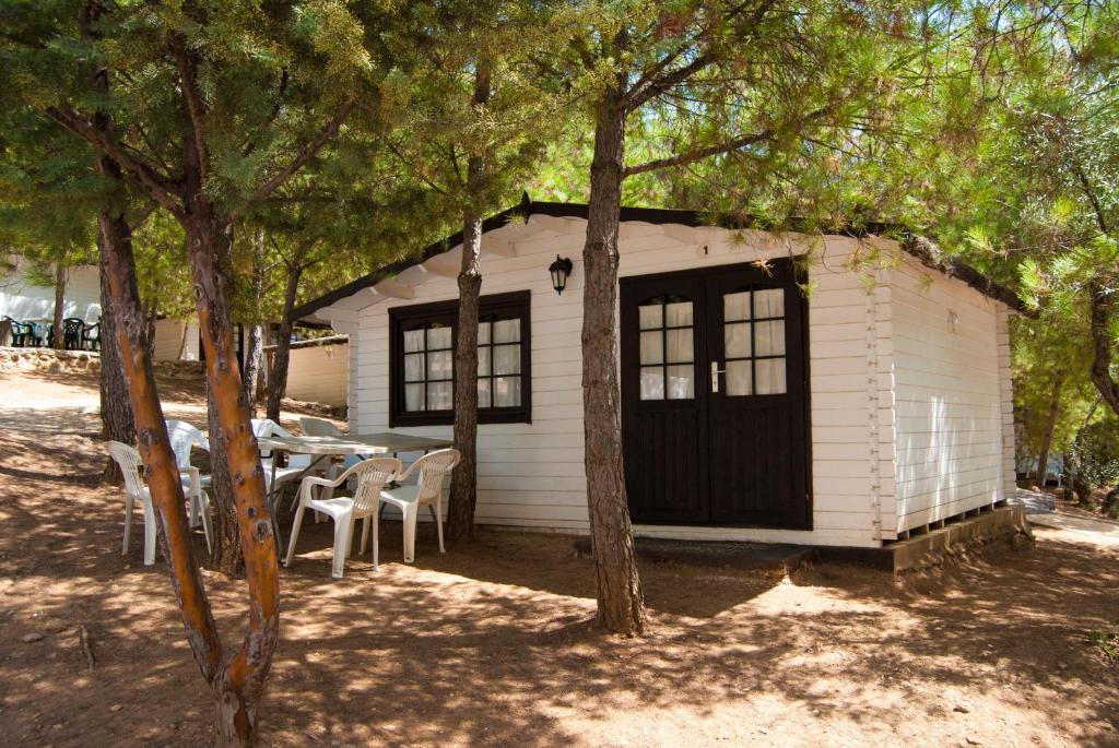 Campings Camping Valdearenas en Iznájar, Andalucía